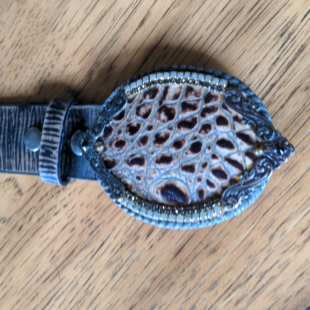 Leather belt